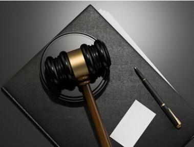 伪造驰名商标认定文件诈骗圆通，这个商标代理